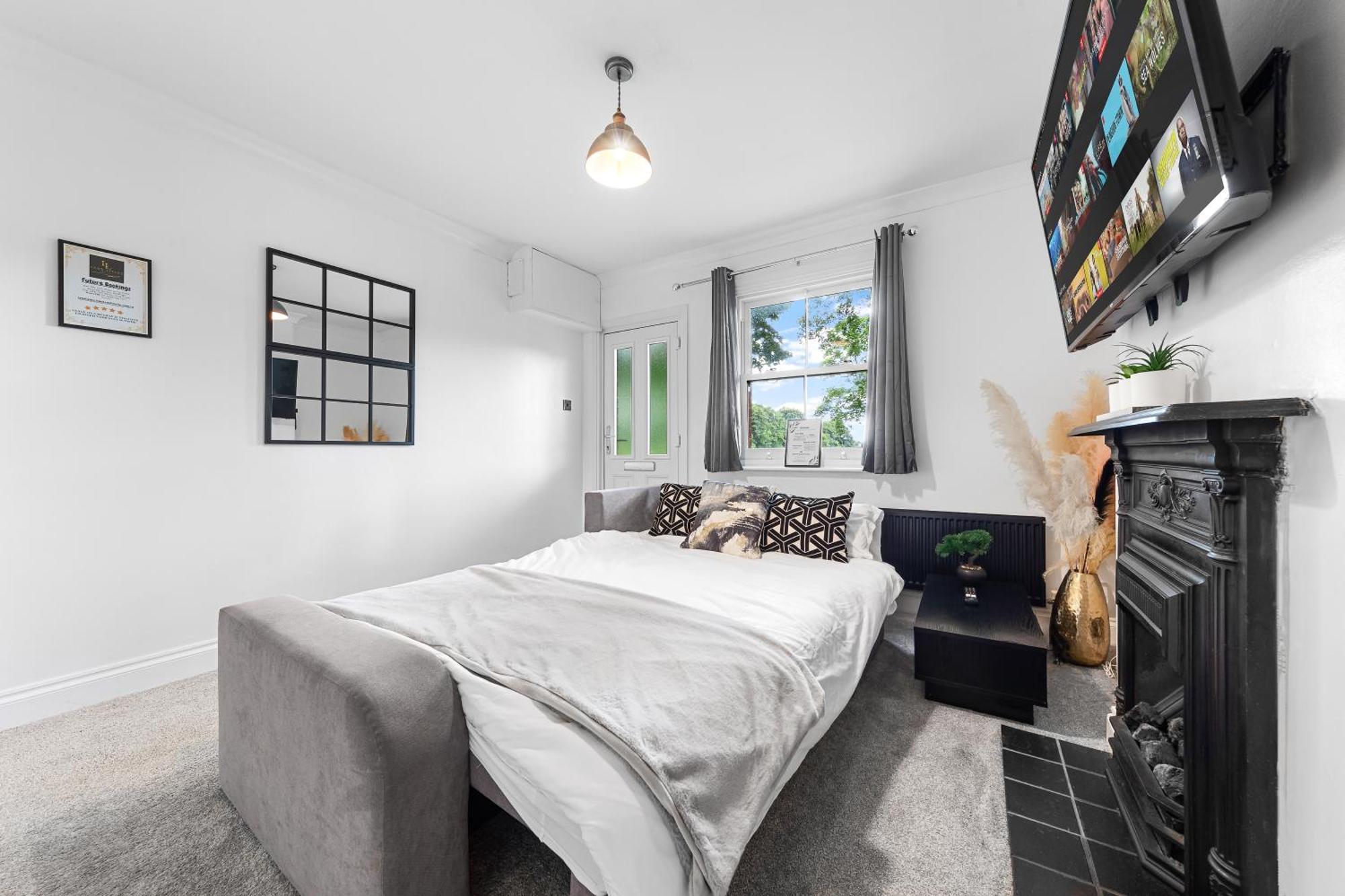 The Hogwarts Retreat - Cinema Room - Special May Offer - 25Th - 31St Watford  Exterior photo